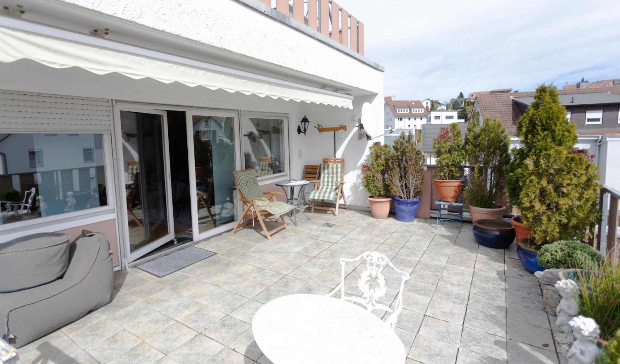 Schönes, ruhiges Apartment mit Sonnenterrasse Tettnang Exterior foto